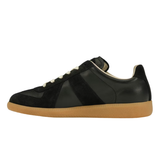 Gat Sneakers